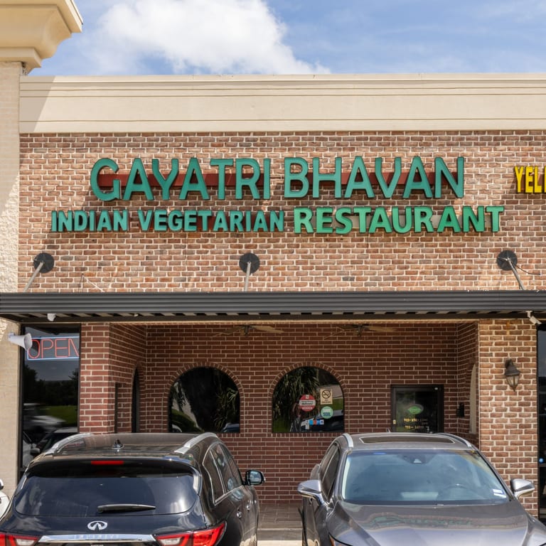 Welcome to Gayatri Bhavan